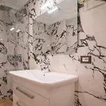 Ambasada Qta