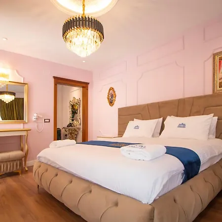 Ξενοδοχείο Ambasada Qta 4*