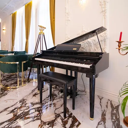 Ambasada Qta Hotell Patza-Kuqani