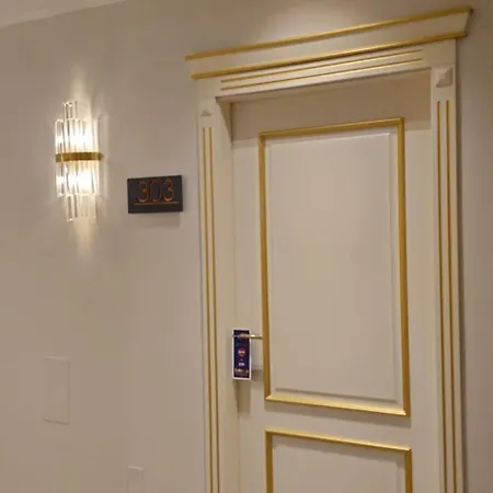 Ξενοδοχείο Ambasada Qta