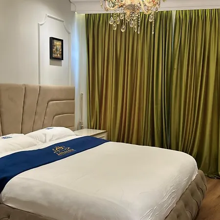 Ambasada Qta 4* Patza-Kuqani