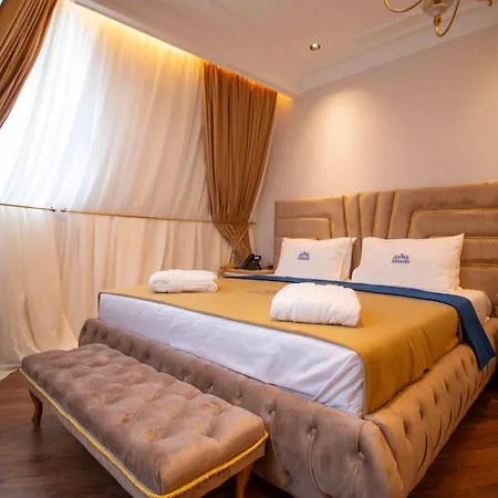 Ambasada Qta 4* Patza-Kuqani