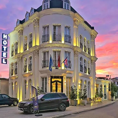 Ambasada Qta 4* Patza-Kuqani