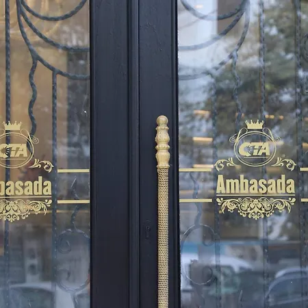Ambasada Qta Hotel 4*