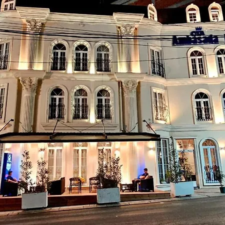 Hotel Ambasada Qta 4*